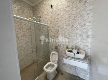 Casa · 3 Quartos · Casa Térrea em uma excelente localização Mangal – Residencial ou Comercial! 🏡✨