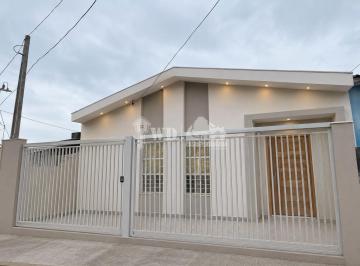 Casa · 3 Quartos · Casa Térrea em uma excelente localização Mangal – Residencial ou Comercial! 🏡✨