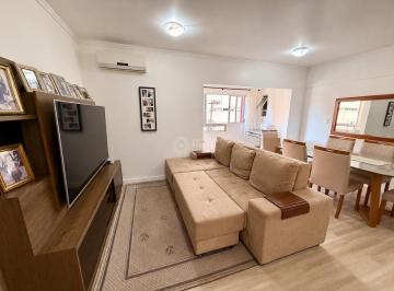 Apartamento · 2 Quartos · 1 Vaga · Temporada Ed. Real Center: 2 quartos // churrasqueira // ar condicionado