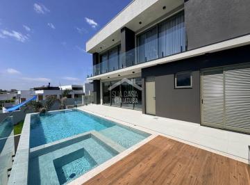 Casa · 439m² · 5 Quartos · 4 Vagas · 5 Suítes, piscina, fundo para àrea Verde - Exclusividade no Villa dos Pinheiros