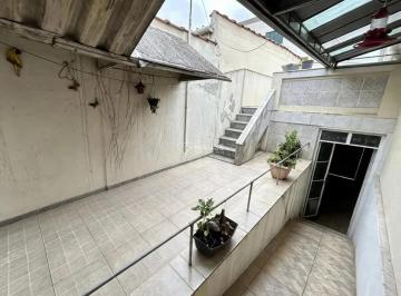 Casa · 200m² · 3 Quartos · 2 Vagas · Casa à Venda com 3 Dormitórios e Excelente Localização em Itatiba