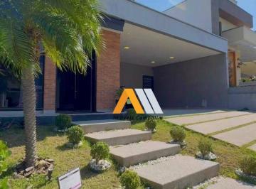 Casa · 300m² · 3 Quartos · 4 Vagas · Casa de Condomínio para venda em Condomínio Sunlake de 300.00m² com 3 Quartos, 1 Suite e 4 Garagens