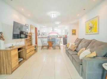 Casa · 221m² · 4 Quartos · 3 Vagas · Casa de Condomínio para venda em Anil de 221.00m² com 4 Quartos, 1 Suite e 3 Garagens