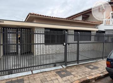 b0e0df74cefa72790bdd4d40f294b4c0aa998c6a · Casa com 2 dormitórios para alugar por R$ 5.223,19/mês - Centro - Vinhedo/SP