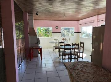 Rural de 2 quartos, Botucatu · Fazenda / Sítio para venda em Altos Do Paraíso de 150.00m² com 2 Quartos e 3 Garagens