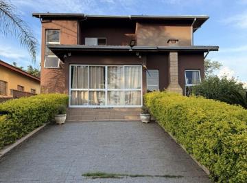 Casa de 4 quartos, Porangaba · Casa a venda com piscina Ninho Verde I Porangaba