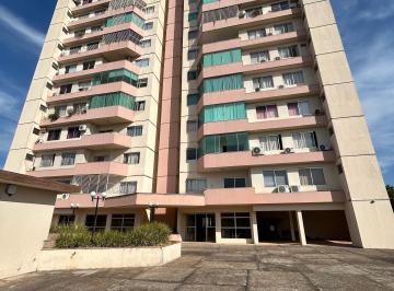 Apartamento en Venda de 3 quartos Centro · Vendo apartamento