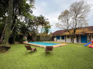 Foto 01 · Casa em Juquehy: 4 quartos, 2 suítes, 2 salas, 3 banheiros, 5 vagas, 310m² em São Sebastião-SP.