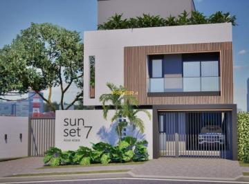Casa · 207m² · 3 Quartos · Casa à venda - na Água Verde