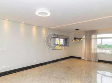 Apartamento · 340m² · 4 Quartos · 4 Vagas · Cobertura para Locação no Ipiranga com 4 quartos, 2 suites e 4 vagas de garagem.