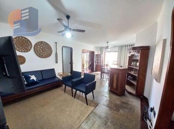 Apartamento · 125m² · 4 Quartos · 1 Vaga · APARTAMENTO AMPLO, PRÉDIO C/ LAZER, APENAS 300m DA PRAIA!