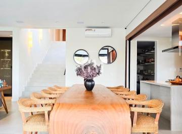 Casa · 401m² · 5 Quartos · 4 Vagas · Fazenda Serra Azul - Casa de alto padrão porteira fechada à venda na Fazenda Serra Azul II em Itupev
