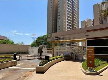 Apartamento · 81m² · 3 Quartos · Apartamento á venda com 3 dormitórios no Praças do Golfe