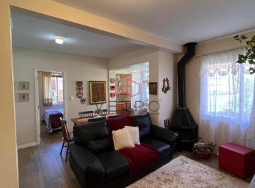 7b54e3fc57273bdb024dfd9e5a35b94dbf730d44 · Apartamento à Venda em Gramado!