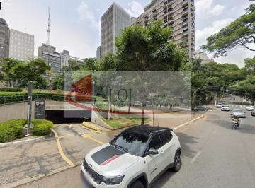 24 · No coração do Jardim. morar ou investir loft, reformado Pé-direito superior a 5 metros Suíte no meza