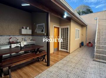 7d2f4eb2d7b3e4efa141f83576984769eecb160f · Casa com 3 dormitórios à venda, 176 m² por R$ 690.000,00 - Cidade Universitária - Presidente Prudent