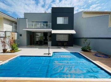 a52cd9e94174f39c1bbd5a303c17f1ae6543ebbd · Sobrado com 3 suítes PORTEIRA FECHADA à venda, 230 m² por R$ 1.900.000 - Residencial Beira da Mata