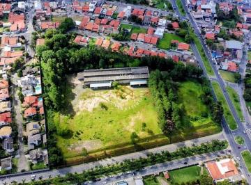 53aab50a6fcc3d8e354c6d849ce61b0abf787604 · GALPÃO CORPORATIVO PARA LOCAÇÃO EM VINHEDO COM 37.000 M² DE ÁREA