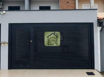 Casa · 230m² · 3 Quartos · 2 Vagas · Casa residencial para aluguel com 3 quartos em Vila Gatti, Itu
