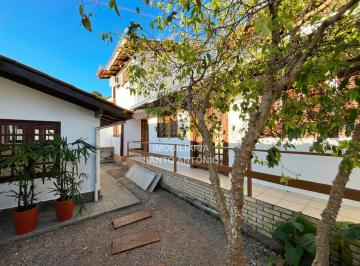 Casa · 25m² · 1 Quarto · 1 Vaga · Casa para aluguel, 1 quarto, 1 vaga, SAMBAQUI - Florianópolis/SC
