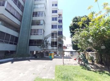 1c0c4ac7263bdfbe336cc52106330593e1a43cce · Apartamento de 143m² à venda, com 3 quartos (1 suíte), localizado na Madalena, Recife - Pernambuco.