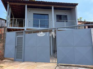 Casa com 3 Quartos para alugar, 90 m² - Jardim Perobal - Londrina/PR · Casa com 3 Quartos para alugar, 90 m² por R$ 1.300/mês - Jardim Perobal - Londrina/PR