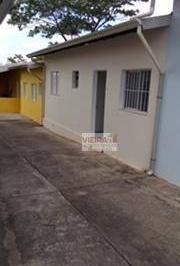 fabaa5c5eb6be85612089e37c357658eddbc9578 · Casa com 1 dormitório para alugar, 50 m²- Bela Vista - Jundiaí/SP