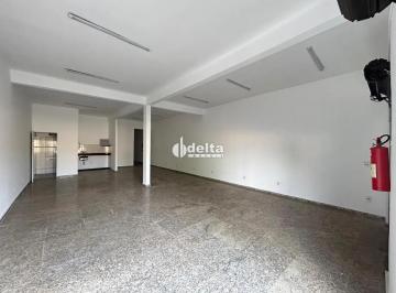 Comercial · 120m² · Loja disponível para locação no bairro Jardim das Palmeiras em Uberlândia-MG.