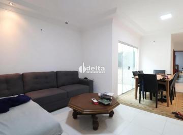 Casa · 140m² · 3 Quartos · 3 Vagas · Casa residencial com 3 quartos sendo 1 suíte disponível para locação no bairro Jardim Inconfidência