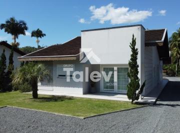Casa · 258m² · 2 Quartos · Casa de Alto Padrão com 2 Residências no Terreno