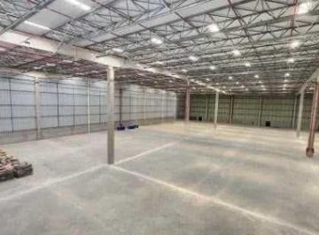 Comercial · 30 Vagas · Imoveis - no Centro
