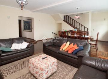 Casa · 372m² · 3 Quartos · 5 Vagas · Excelente sobrado com 372m² no Parque dos Pássaros em São Bernardo do Campo