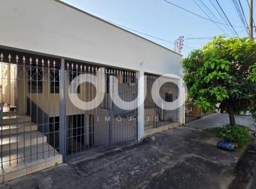 Casa · 240m² · 3 Quartos · 5 Vagas · Casa Residencial/Comercial à Venda no Bairro São Judas, em Piracicaba