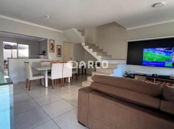 f5krsy2ytu4zwy3nzywn2ni_md · Casa Padrão Villa Branca / 3 Quartos / 1 Suíte / 2 Banheiros / 2 Vagas