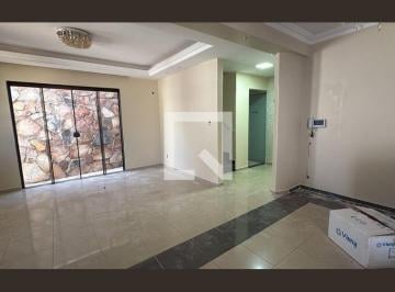 Casa · 280m² · 4 Quartos · 3 Vagas · Casa para Aluguel - Setor Nova Suiça, 4 Quartos,  280 m² - Goiânia