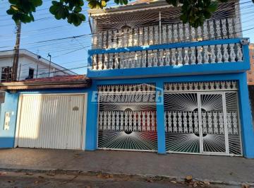 Casa · 393m² · 4 Quartos · 5 Vagas · Casa para venda em Vila Gomes de 393.00m² com 4 Quartos, 1 Suite e 5 Garagens