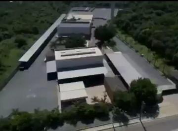 Comercial · 5200m² · Galpão / Depósito / Armazém para venda e aluguel em Iporanga de 5200.00m²