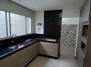 Casa · 170m² · 3 Quartos · 2 Vagas · Casa para venda em Jardim Santa Bárbara de 170.00m² com 3 Quartos, 1 Suite e 2 Garagens