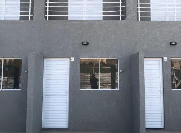 Casa · 42m² · 2 Quartos · 1 Vaga · Casa para venda em Vila Helena de 42.00m² com 2 Quartos e 1 Garagem