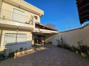 Apartamento · 146m² · 3 Quartos · 4 Vagas · Apartamento para venda em Jardim São Francisco de 146.00m² com 3 Quartos, 1 Suite e 4 Garagens