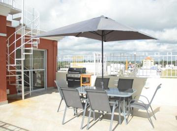 Apartamento · 220m² · 3 Quartos · 3 Vagas · Apartamento para venda em Edifício Roma de 220.00m² com 3 Quartos, 1 Suite e 3 Garagens