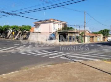 Casa · 225m² · 4 Quartos · 4 Vagas · Casa para venda em Jardim Santa Clara (vila Xavier) de 225.00m² com 4 Quartos, 2 Suites e 4 Garagens