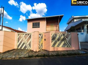 Casa · 450m² · 3 Quartos · 6 Vagas · Casa para venda em Castelo de 450.00m² com 3 Quartos, 1 Suite e 6 Garagens