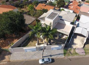 Casa · 297m² · 4 Quartos · 2 Vagas · Casa para venda em JARDIM SÃO FRANCISCO de 297.00m² com 4 Quartos, 1 Suite e 2 Garagens