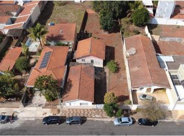 Casa · 832m² · 2 Quartos · 10 Vagas · Casa para venda em Centro de 832.00m² com 2 Quartos e 10 Garagens