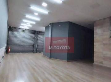 Comercial · 130m² · 4 Vagas · Sala Comercial para alugar em Cocaia de 130.00m² com 4 Garagens