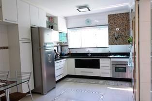 Casa · 388m² · 4 Quartos · 10 Vagas · Casa para venda em Vila Guilhermina de 388.00m² com 4 Quartos, 1 Suite e 10 Garagens