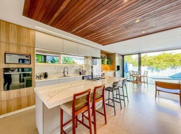 Casa · 289m² · 4 Quartos · 2 Vagas · CASA À VENDA EM SANTO ANTÔNIO