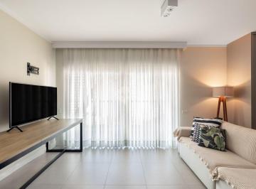 Apartamento · 53m² · 1 Quarto · 2 Vagas · STUDIO MOBILIADO COM 1 QUARTO E 2 VAGAS NO CENTRO DE FLORIANÓPOLIS