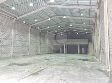 Comercial · 745m² · Galpão à venda em Centro - SP